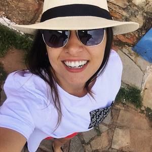 Meet your Posher, Gabriela